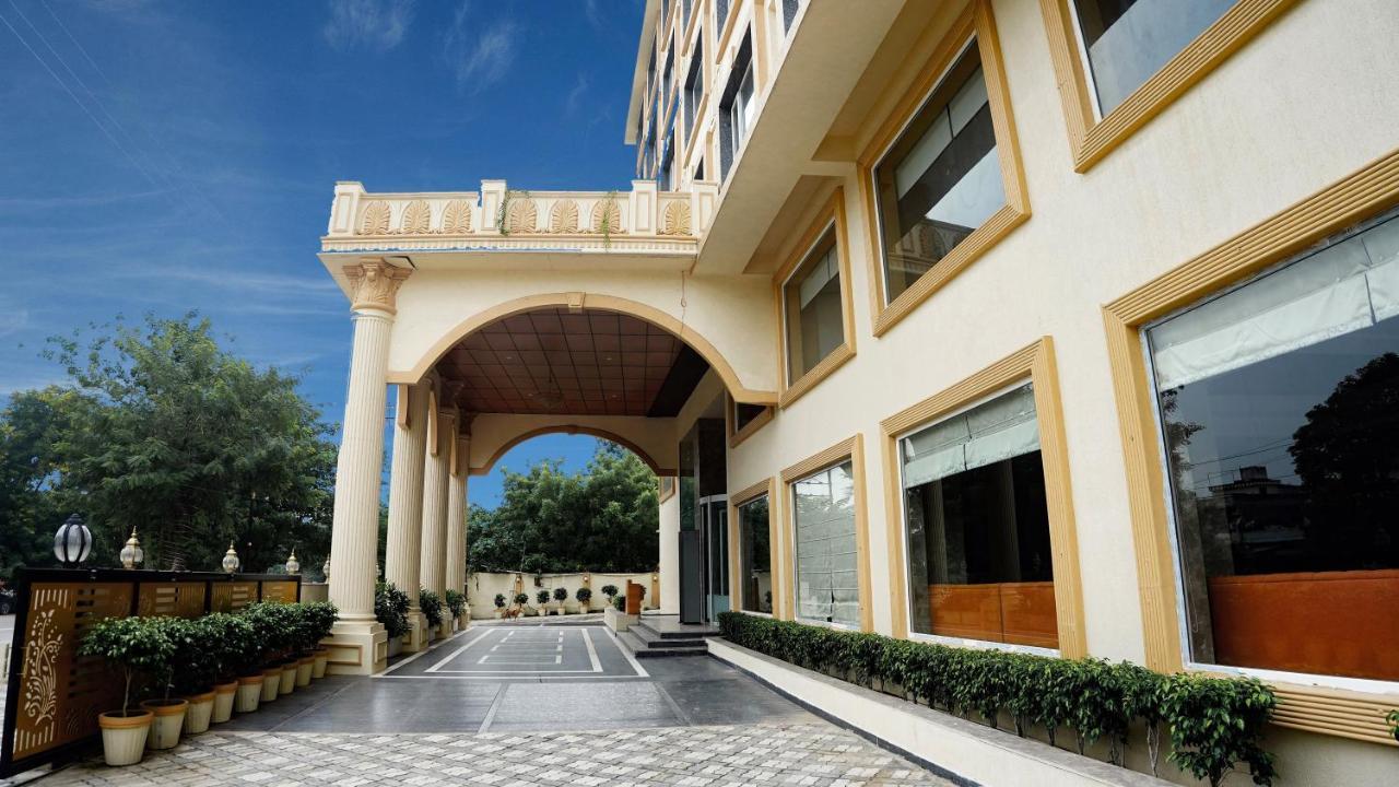 The Fern Residency Sarnath Hotel Váránaszi Kültér fotó