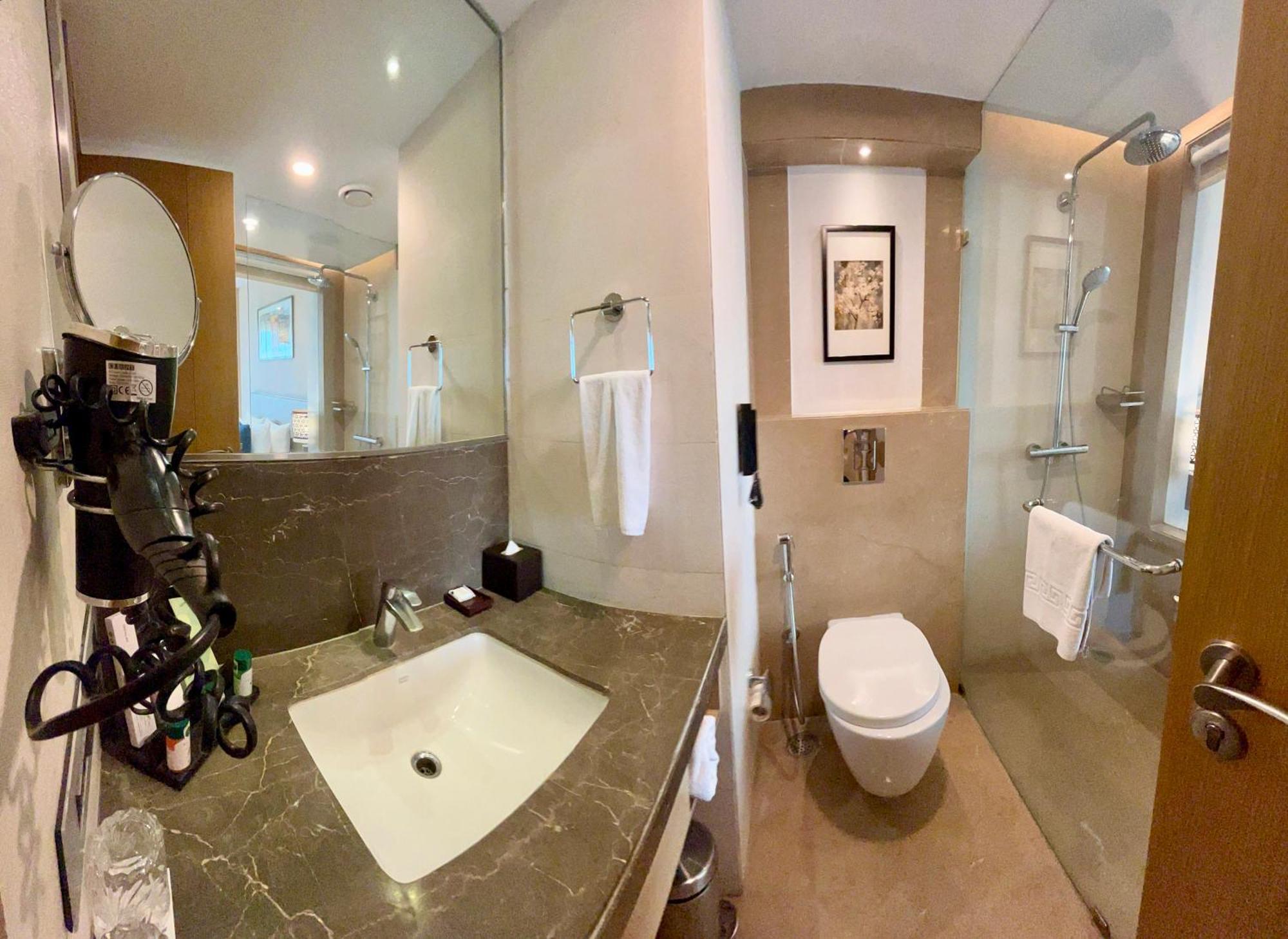 The Fern Residency Sarnath Hotel Váránaszi Kültér fotó