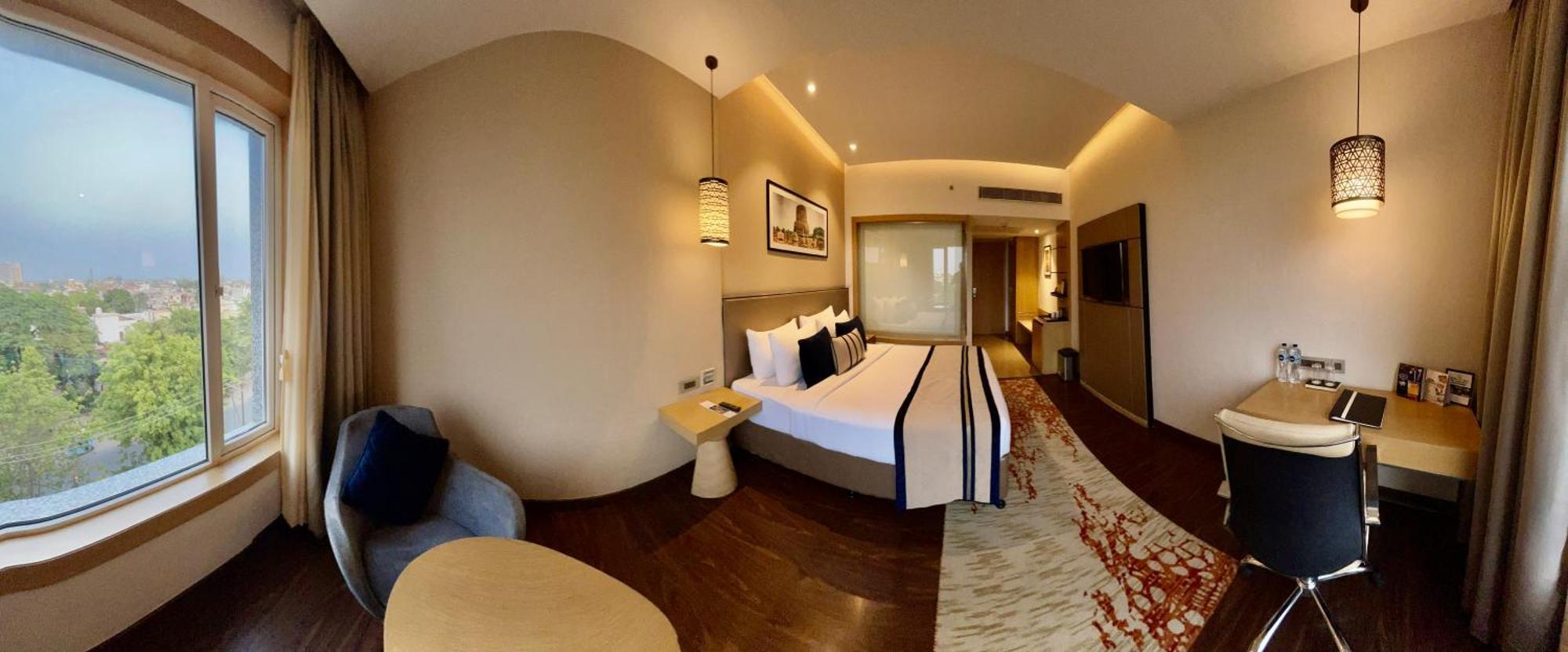 The Fern Residency Sarnath Hotel Váránaszi Kültér fotó