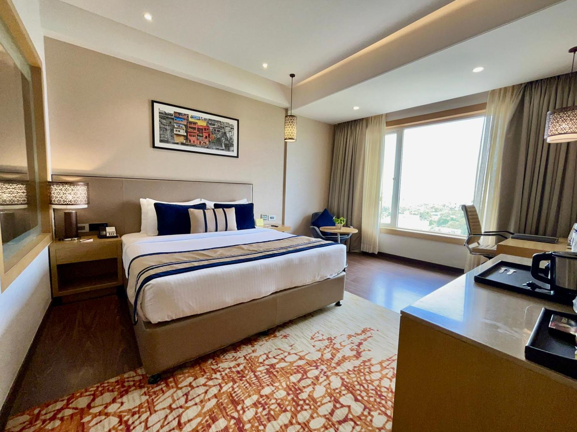 The Fern Residency Sarnath Hotel Váránaszi Kültér fotó