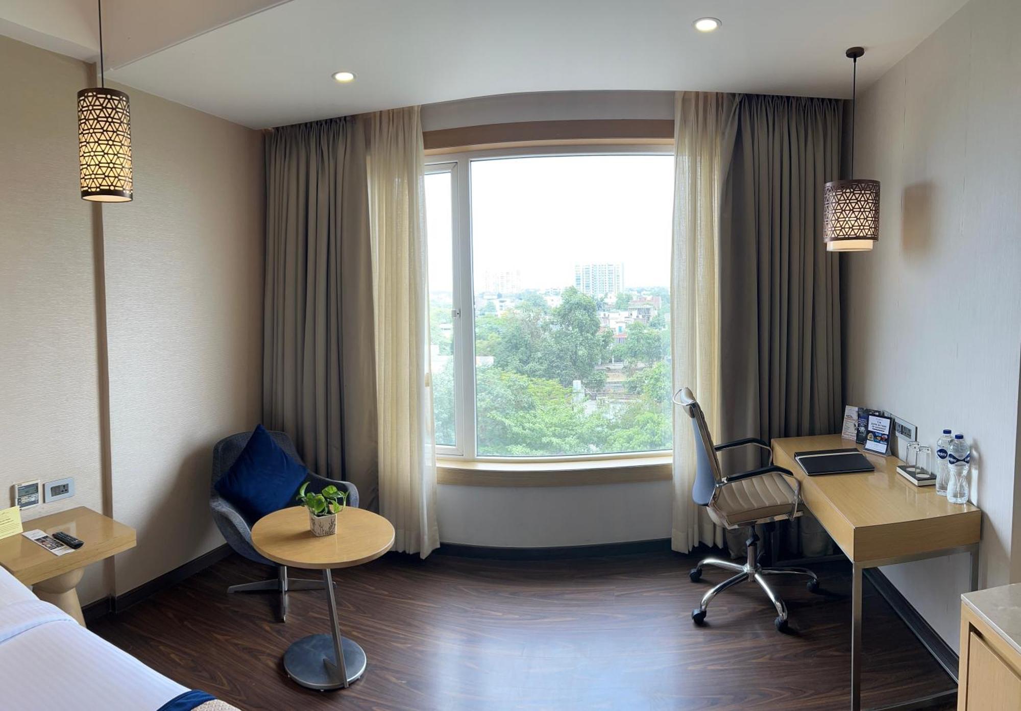 The Fern Residency Sarnath Hotel Váránaszi Kültér fotó