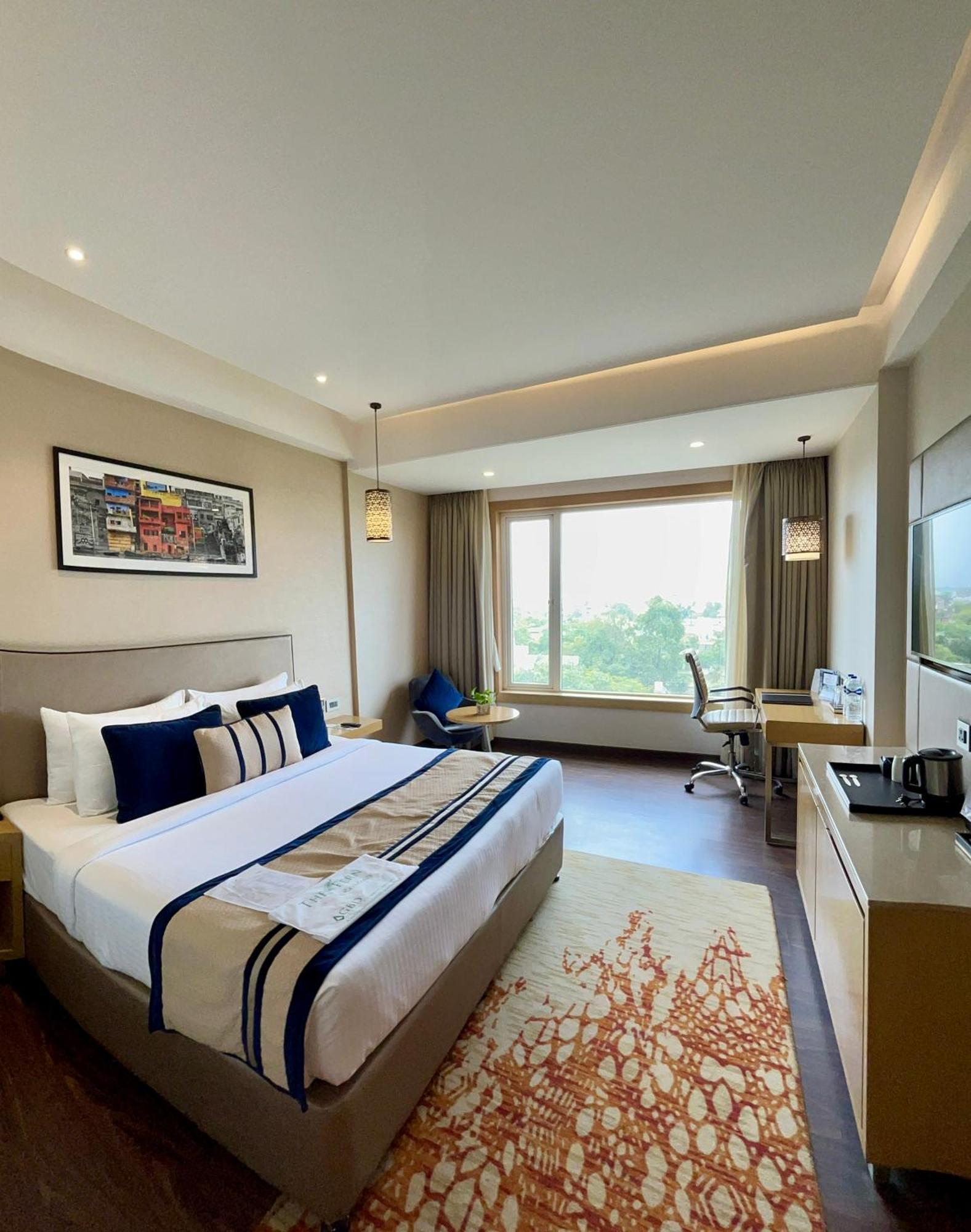 The Fern Residency Sarnath Hotel Váránaszi Kültér fotó