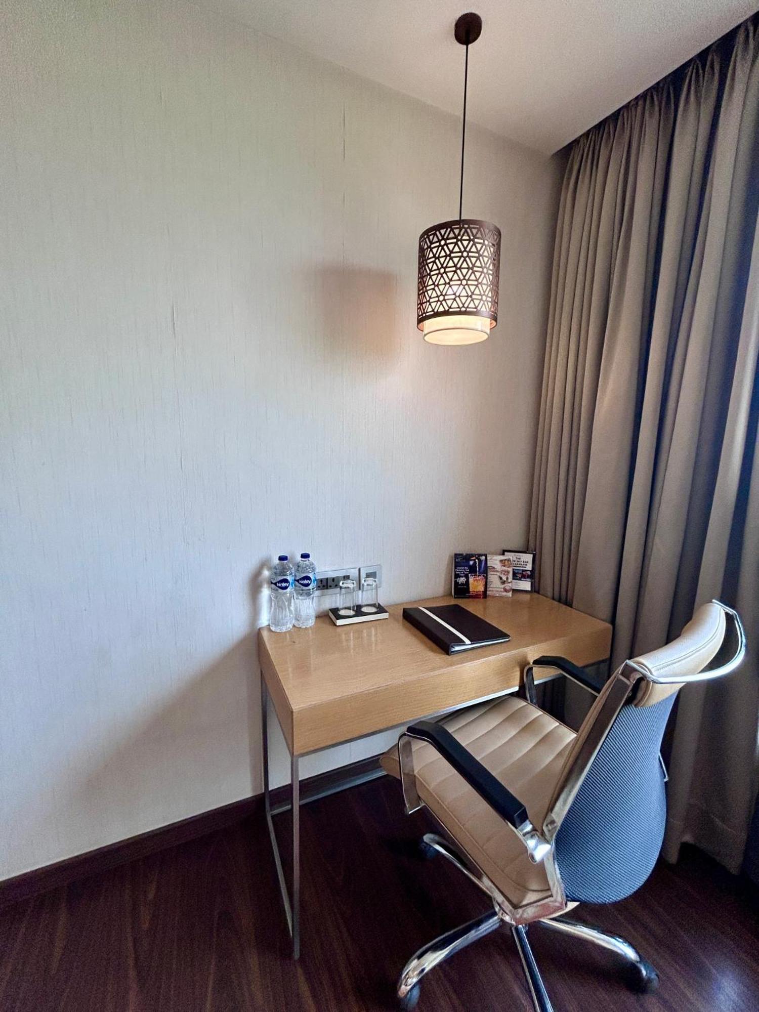 The Fern Residency Sarnath Hotel Váránaszi Kültér fotó